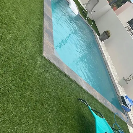 Recente Avec Piscine ベジエ